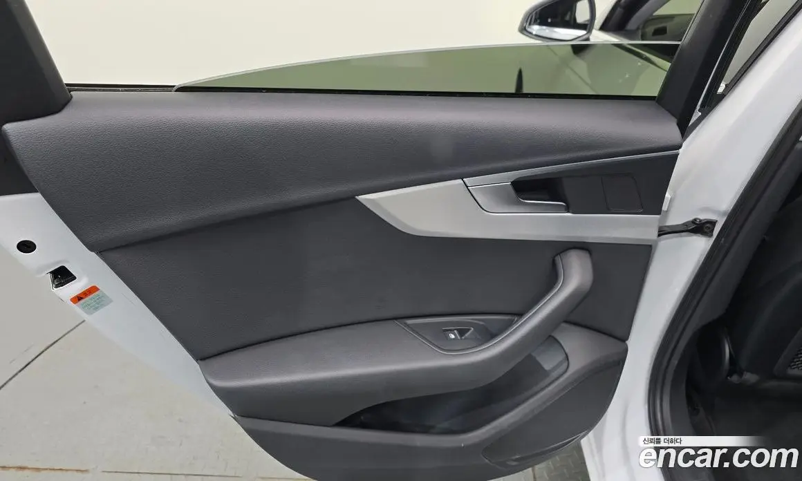 Audi A4 2019 2.0 автомат (гидро), фото 15 Audi A4 2019 2.0 автомат (гидро), фото 15