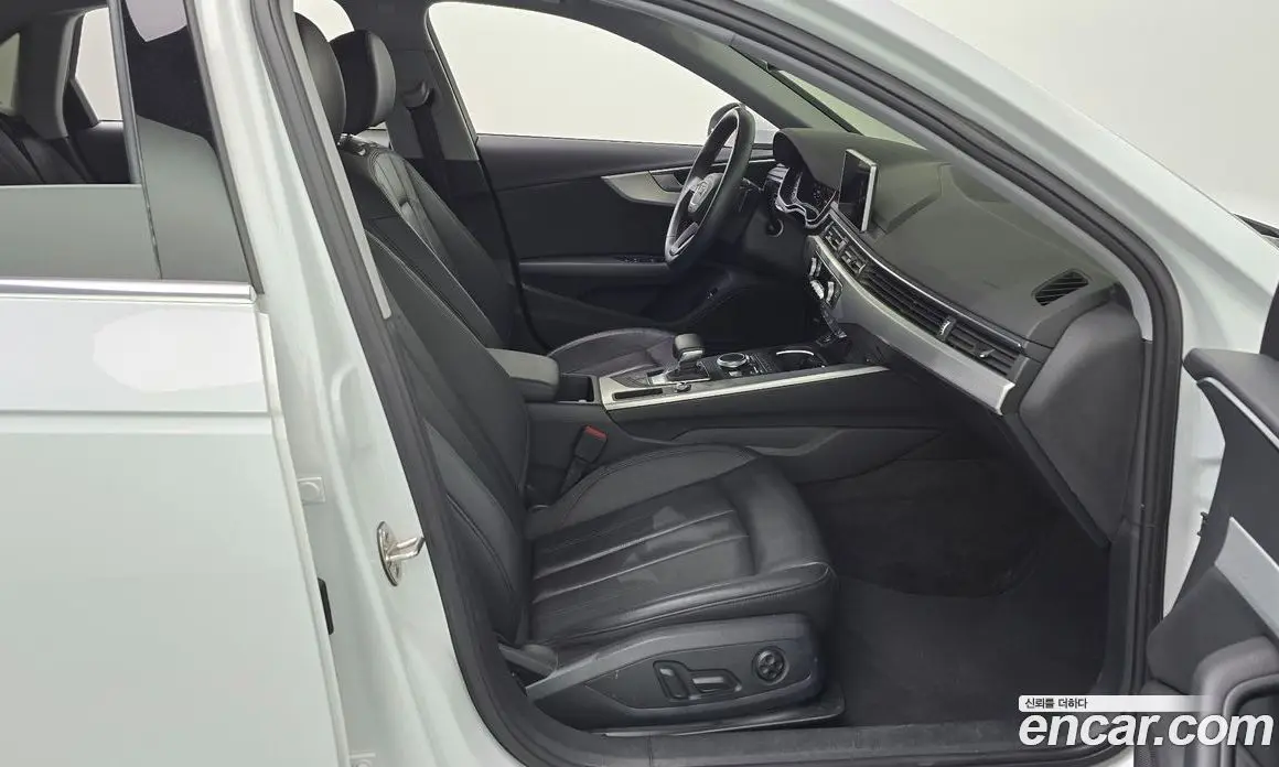 Audi A4 2019 2.0 автомат (гидро), фото 16 Audi A4 2019 2.0 автомат (гидро), фото 16