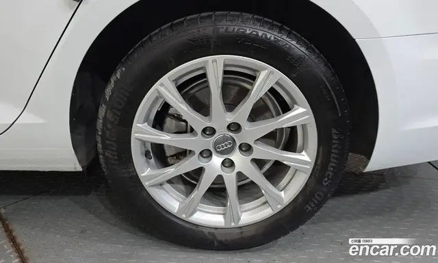Audi A4 2019 2.0 автомат (гидро), миниатюра 7 Audi A4 2019 2.0 автомат (гидро), миниатюра 7