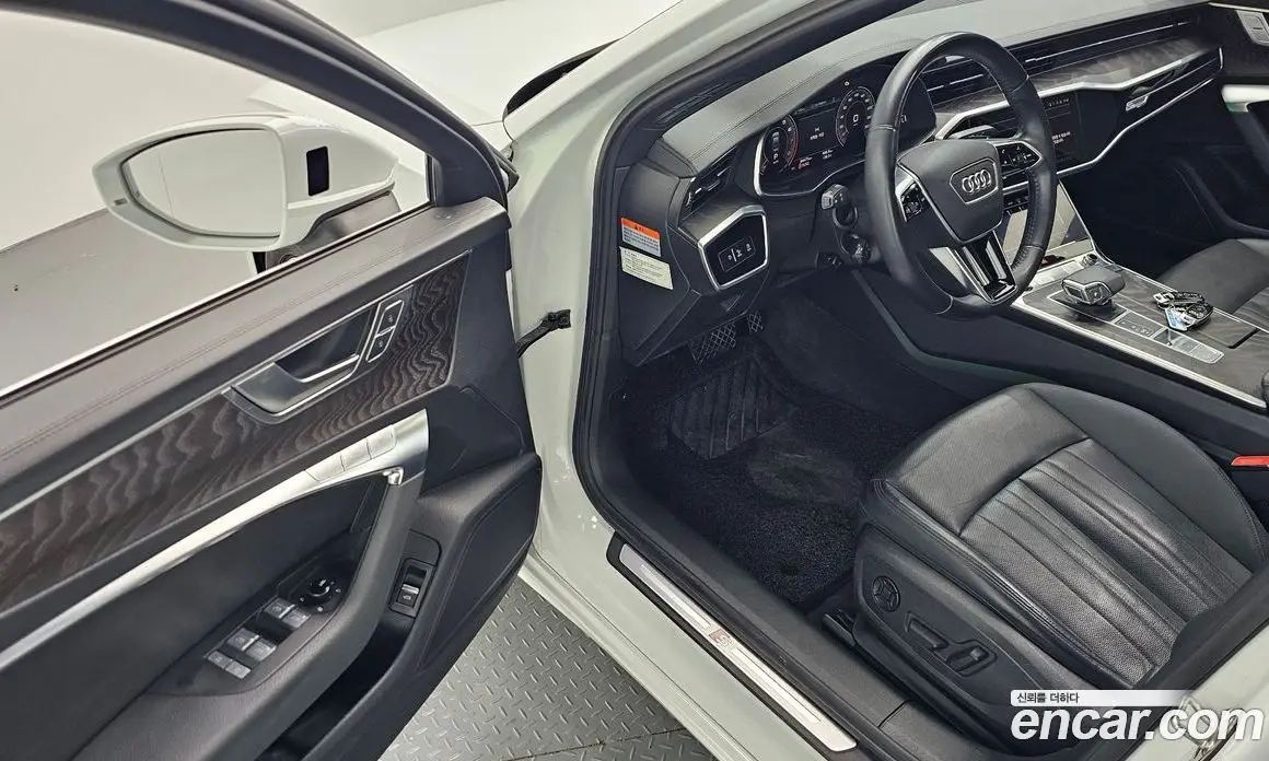 Audi A6 2021 2.0 автомат (гидро), фото 13 Audi A6 2021 2.0 автомат (гидро), фото 13