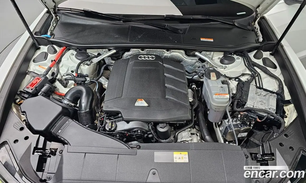 Audi A6 2021 2.0 автомат (гидро), фото 6 Audi A6 2021 2.0 автомат (гидро), фото 6