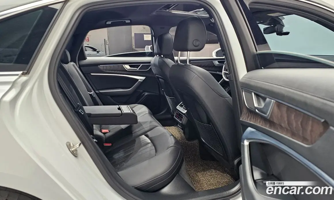 Audi A6 2022 2.0 автомат (гидро), фото 17 Audi A6 2022 2.0 автомат (гидро), фото 17