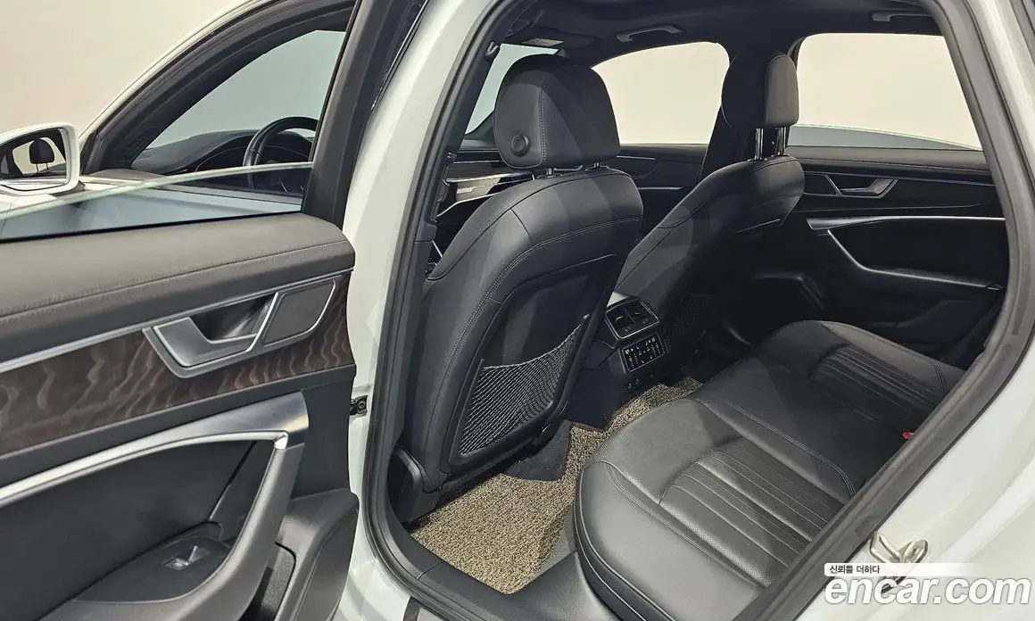 Audi A6 2022 2.0 автомат (гидро), фото 27 Audi A6 2022 2.0 автомат (гидро), фото 27