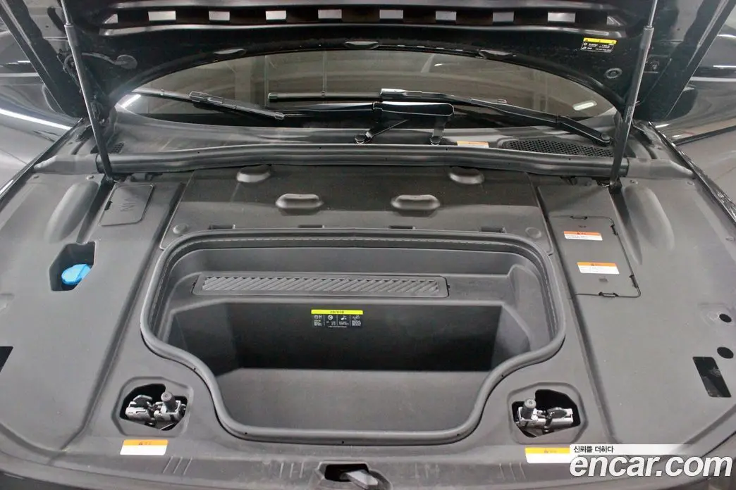 Audi A6 e-tron 2025 автомат (гидро), фото 6 Audi A6 e-tron 2025 автомат (гидро), фото 6