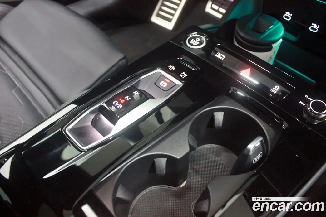 Audi A6 e-tron 2025 автомат (гидро), фото 9 Audi A6 e-tron 2025 автомат (гидро), фото 9