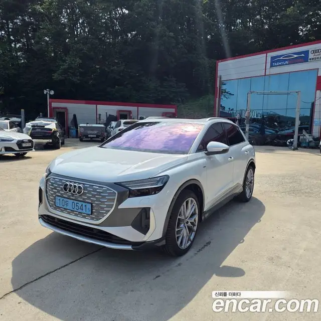 Audi Q4 e-tron 2025 0.2 автомат (гидро), миниатюра 2 Audi Q4 e-tron 2025 0.2 автомат (гидро), миниатюра 2