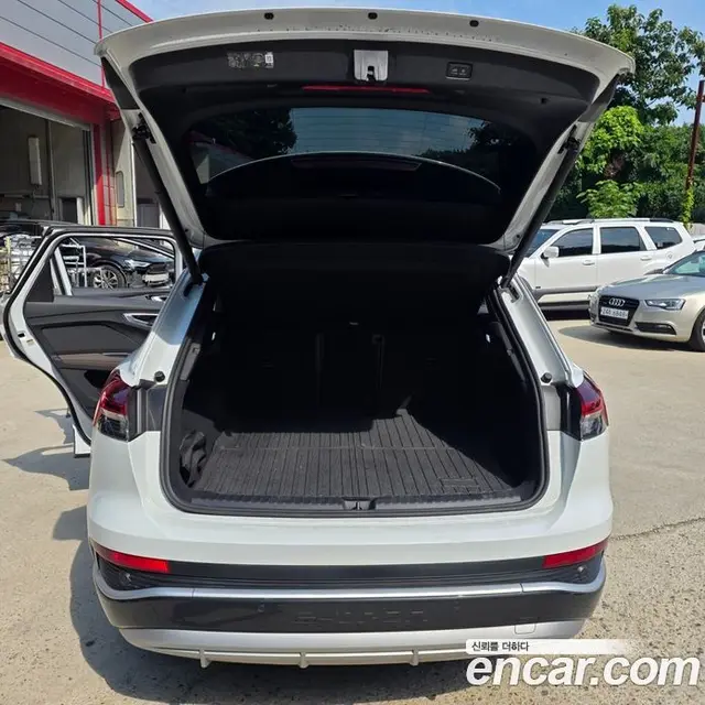 Audi Q4 e-tron 2025 0.2 автомат (гидро), миниатюра 12