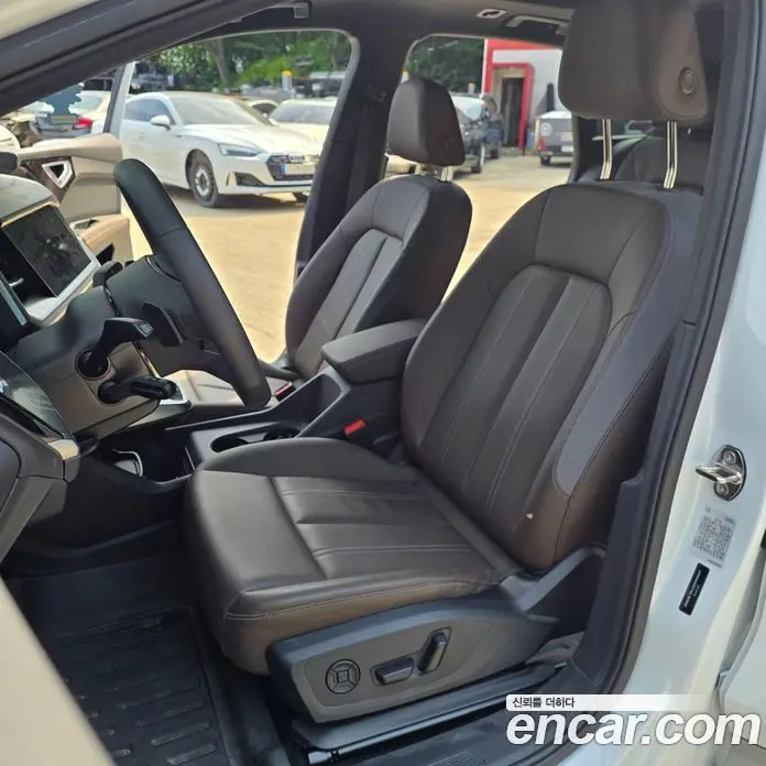 Audi Q4 e-tron 2025 0.2 автомат (гидро), фото 8 Audi Q4 e-tron 2025 0.2 автомат (гидро), фото 8