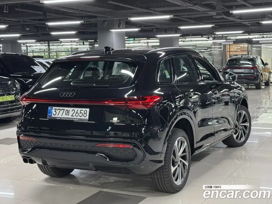 Audi Q5 2025 2.0 автомат (гидро), фото 3 Audi Q5 2025 2.0 автомат (гидро), фото 3