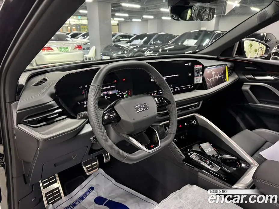 Audi Q5 2025 2.0 автомат (гидро), фото 5 Audi Q5 2025 2.0 автомат (гидро), фото 5