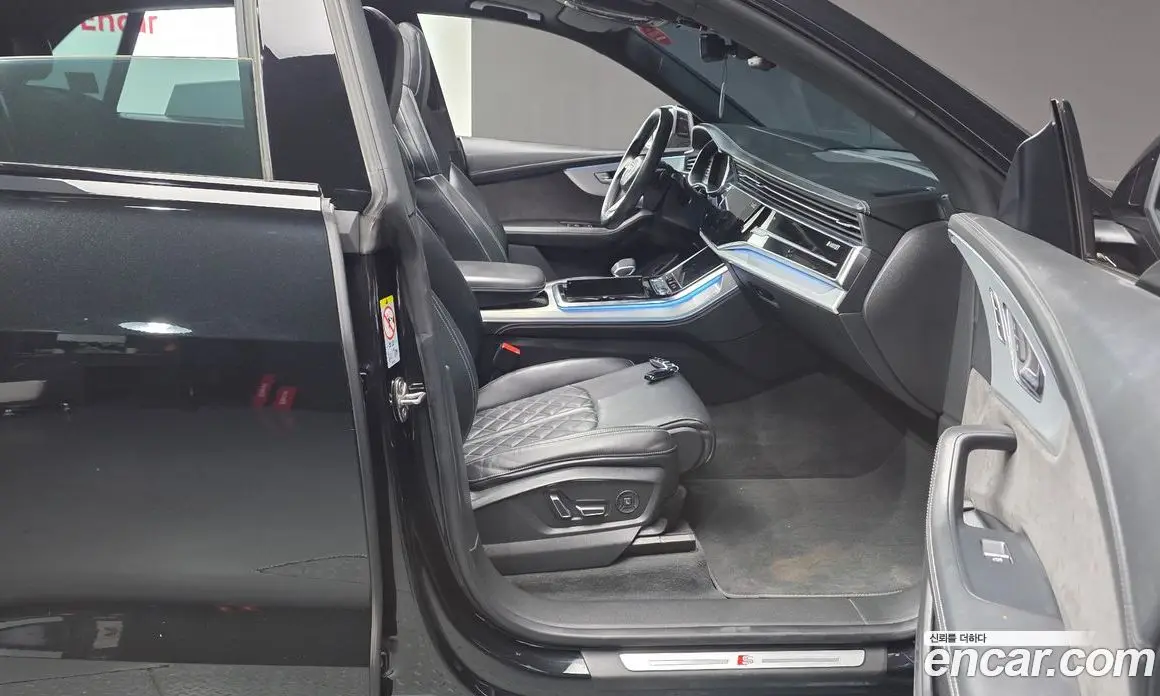 Audi Q8 2022 3.0 автомат (гидро), фото 16 Audi Q8 2022 3.0 автомат (гидро), фото 16