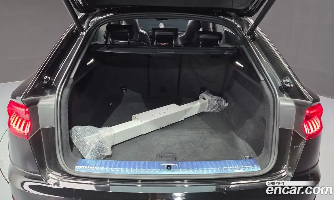 Audi Q8 2022 3.0 автомат (гидро), фото 24 Audi Q8 2022 3.0 автомат (гидро), фото 24