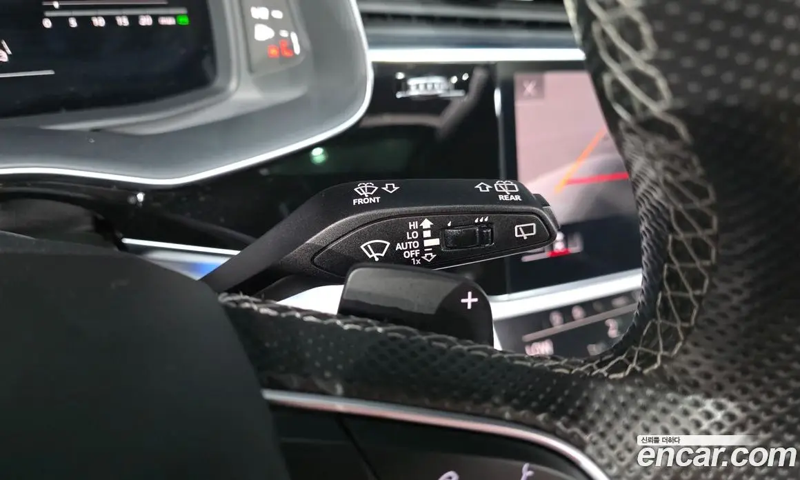 Audi Q8 2022 3.0 автомат (гидро), фото 29 Audi Q8 2022 3.0 автомат (гидро), фото 29