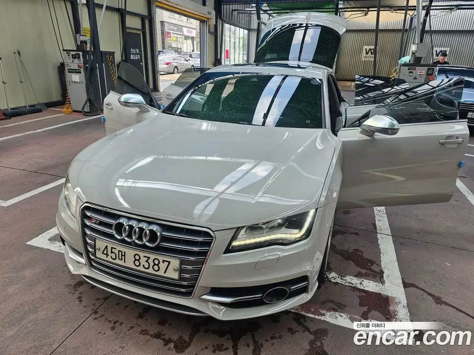 Audi S7 2013 4.0 автомат (гидро), фото 12 Audi S7 2013 4.0 автомат (гидро), фото 12