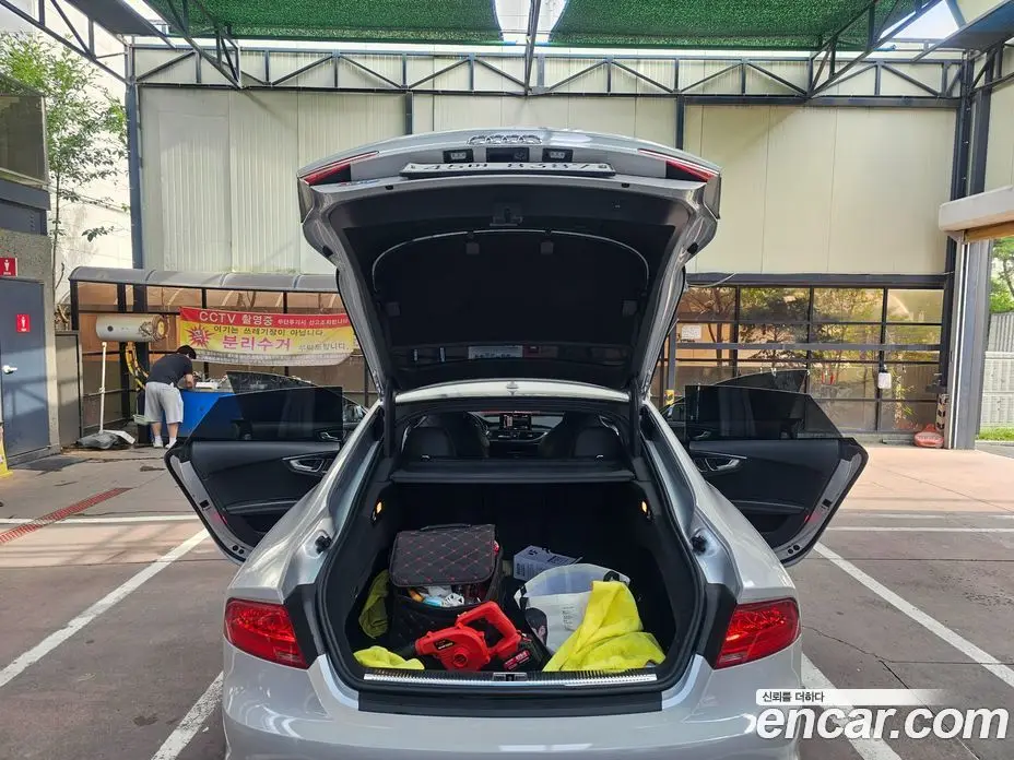 Audi S7 2013 4.0 автомат (гидро), фото 14 Audi S7 2013 4.0 автомат (гидро), фото 14