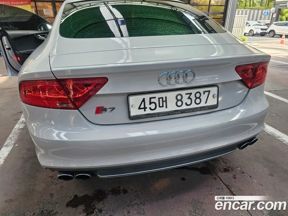 Audi S7 2013 4.0 автомат (гидро), фото 4 Audi S7 2013 4.0 автомат (гидро), фото 4
