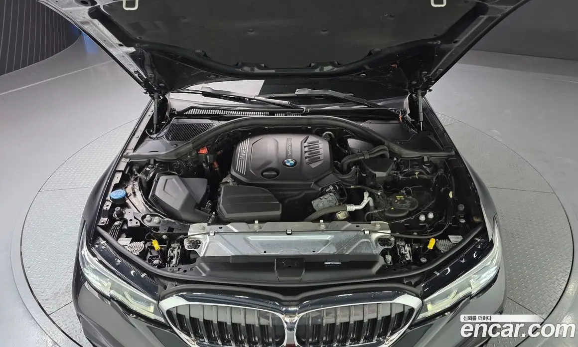 BMW 3 серия 2021 2.0 автомат (гидро), фото 6