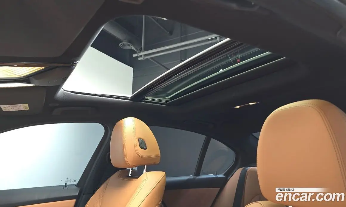 BMW 3 серия 2025 2.0 автомат (гидро), фото 22