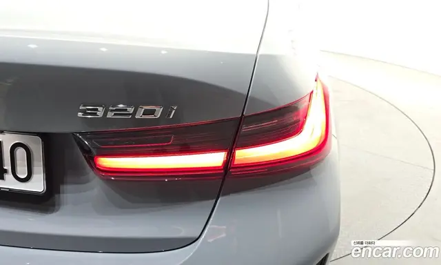 BMW 3 серия 2025 2.0 автомат (гидро), миниатюра 9