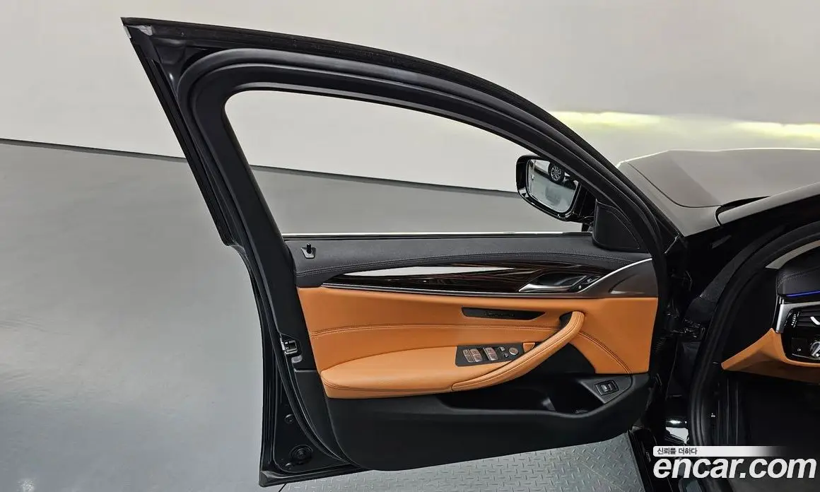 BMW 5 серия 2022 2.0 автомат (гидро), фото 14 BMW 5 серия 2022 2.0 автомат (гидро), фото 14