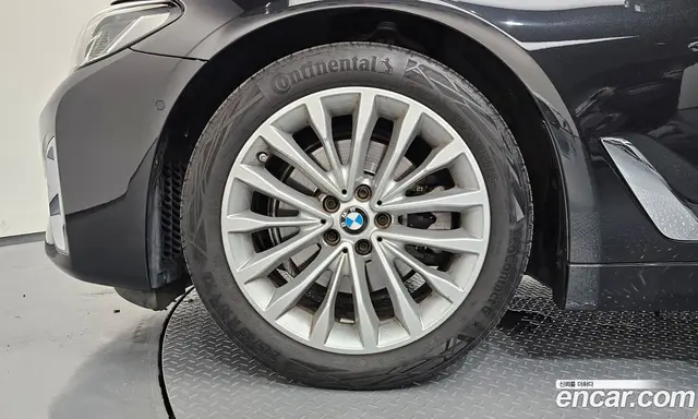 BMW 5 серия 2022 2.0 автомат (гидро), миниатюра 5 BMW 5 серия 2022 2.0 автомат (гидро), миниатюра 5