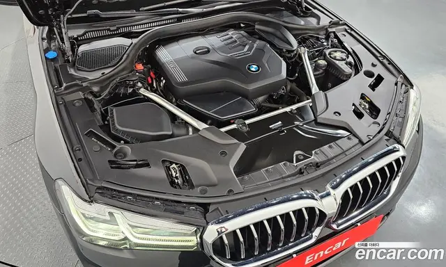 BMW 5 серия 2022 2.0 автомат (гидро), миниатюра 6 BMW 5 серия 2022 2.0 автомат (гидро), миниатюра 6