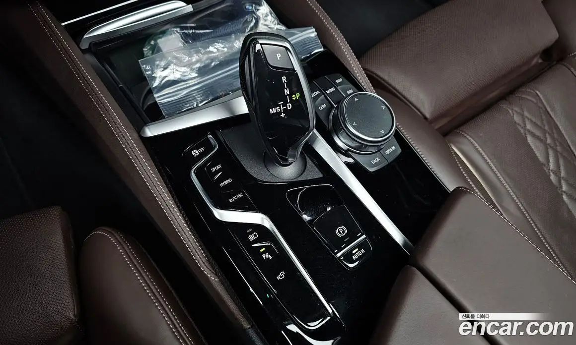 BMW 5 серия 2023 2.0 автомат (гидро), фото 11