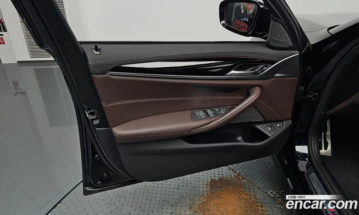 BMW 5 серия 2023 2.0 автомат (гидро), фото 13