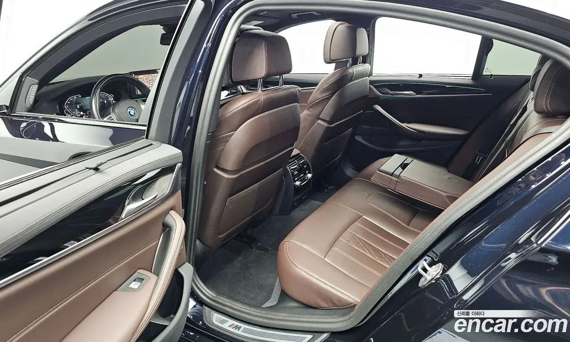 BMW 5 серия 2023 2.0 автомат (гидро), фото 16
