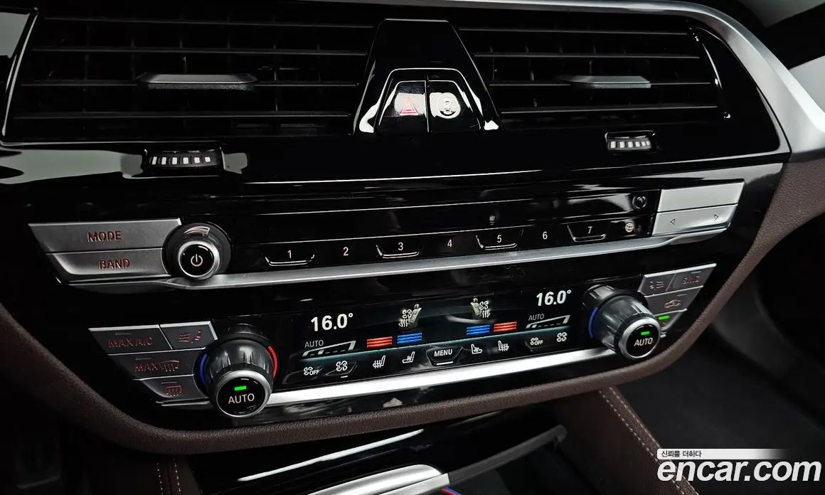 BMW 5 серия 2023 2.0 автомат (гидро), фото 21
