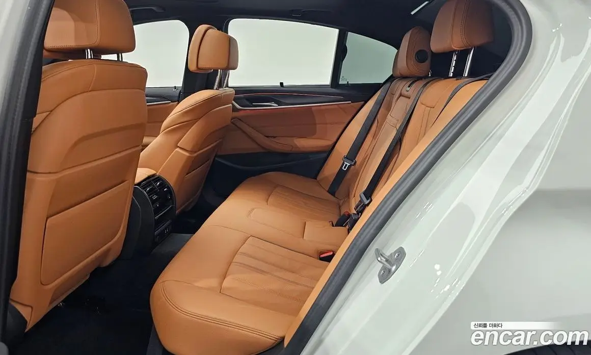 BMW 5 серия 2023 2.0 автомат (гидро), фото 16 BMW 5 серия 2023 2.0 автомат (гидро), фото 16