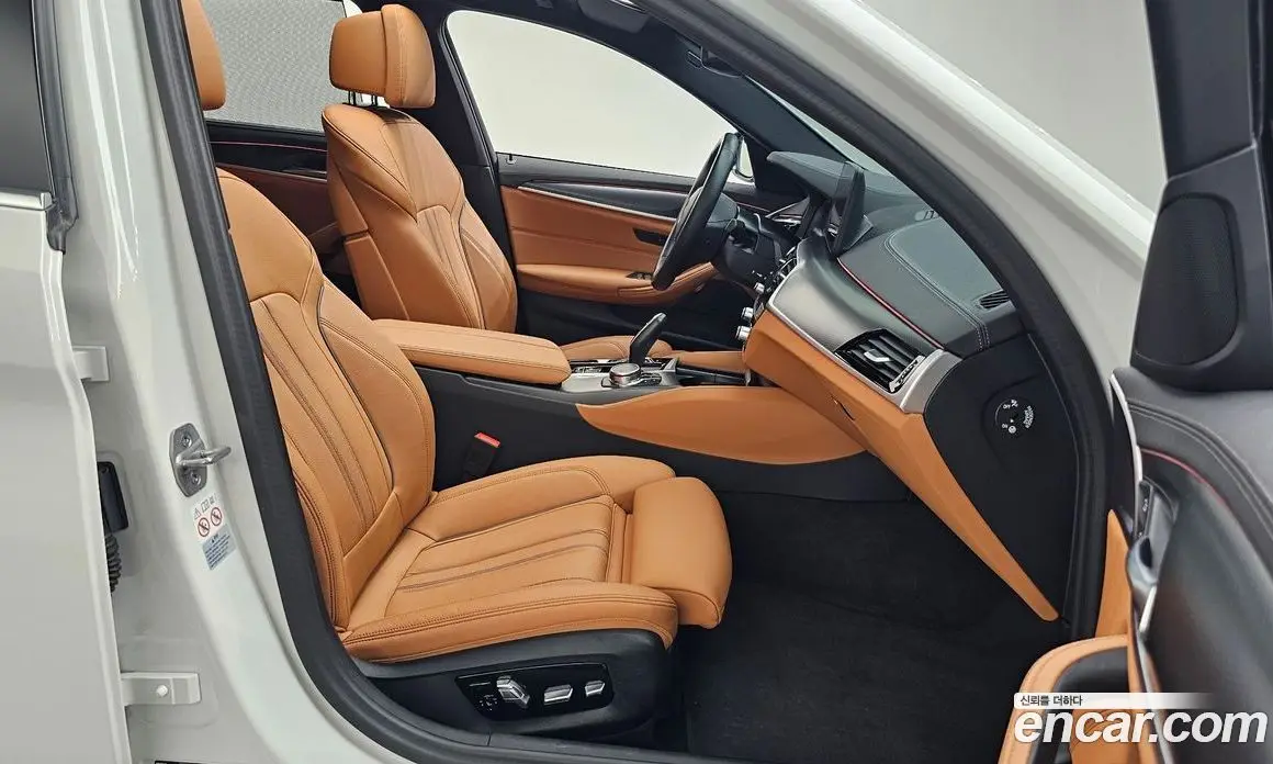BMW 5 серия 2023 2.0 автомат (гидро), фото 17 BMW 5 серия 2023 2.0 автомат (гидро), фото 17