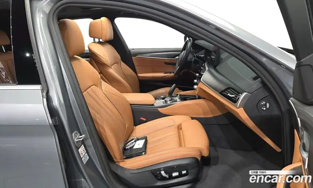 BMW 5 серия 2023 2.0 автомат (гидро), миниатюра 11 BMW 5 серия 2023 2.0 автомат (гидро), миниатюра 11
