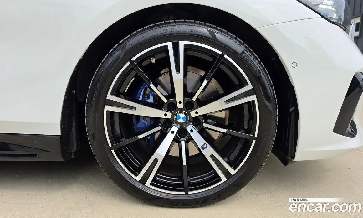BMW 5 серия 2024 2.0 автомат (гидро), фото 5 BMW 5 серия 2024 2.0 автомат (гидро), фото 5