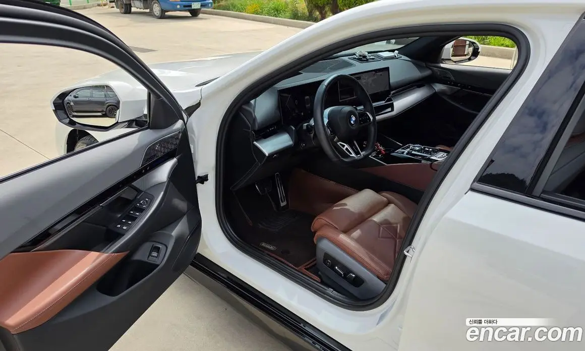 BMW 5 серия 2024 2.0 автомат (гидро), фото 10 BMW 5 серия 2024 2.0 автомат (гидро), фото 10