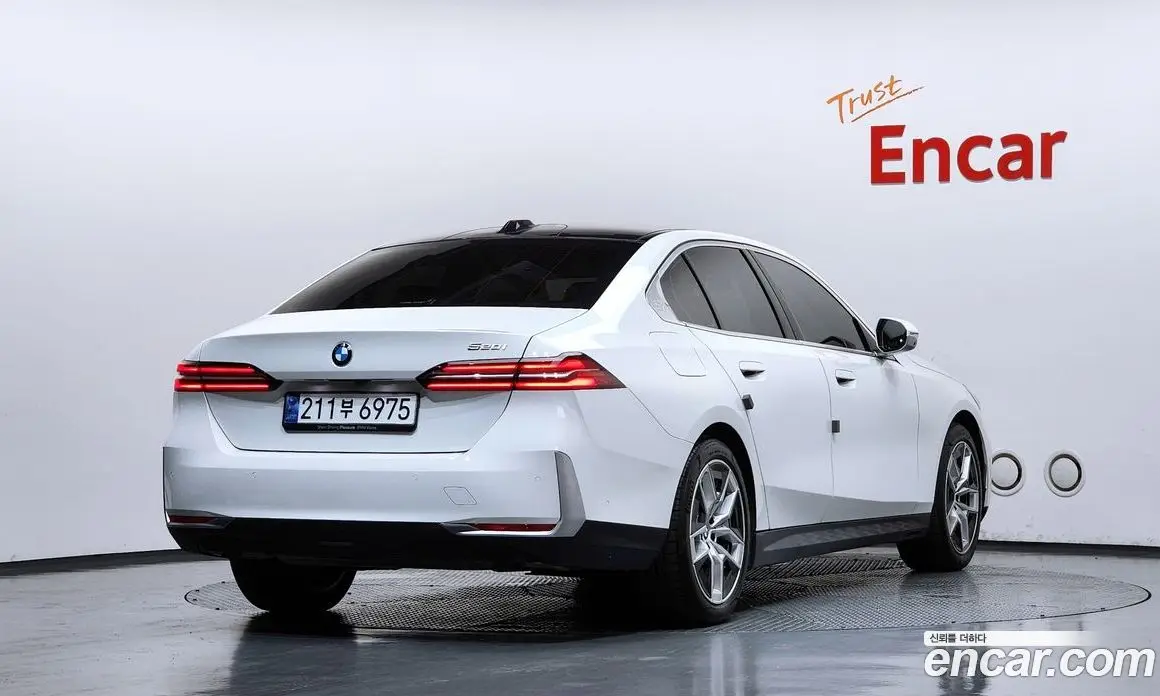 BMW 5 серия 2024 2.0 автомат (гидро), фото 2 BMW 5 серия 2024 2.0 автомат (гидро), фото 2