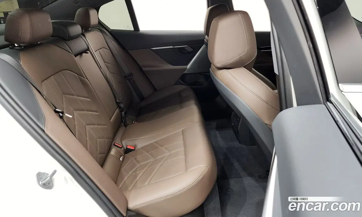 BMW 5 серия 2024 2.0 автомат (гидро), фото 12 BMW 5 серия 2024 2.0 автомат (гидро), фото 12