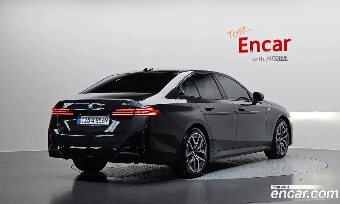 BMW 5 серия 2025 2.0 автомат (гидро), фото 1 BMW 5 серия 2025 2.0 автомат (гидро), фото 1