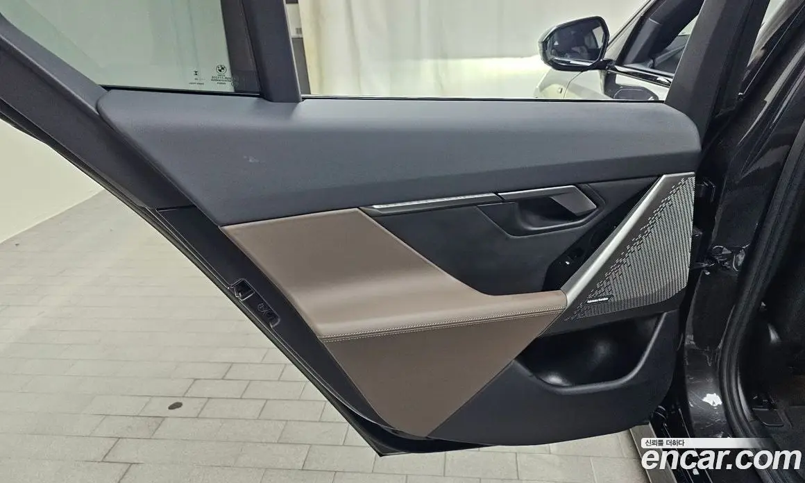 BMW 5 серия 2025 2.0 автомат (гидро), фото 14 BMW 5 серия 2025 2.0 автомат (гидро), фото 14