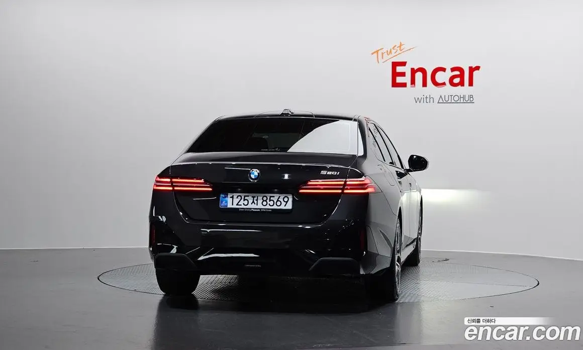 BMW 5 серия 2025 2.0 автомат (гидро), фото 3 BMW 5 серия 2025 2.0 автомат (гидро), фото 3