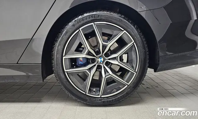 BMW 5 серия 2025 2.0 автомат (гидро), миниатюра 6 BMW 5 серия 2025 2.0 автомат (гидро), миниатюра 6