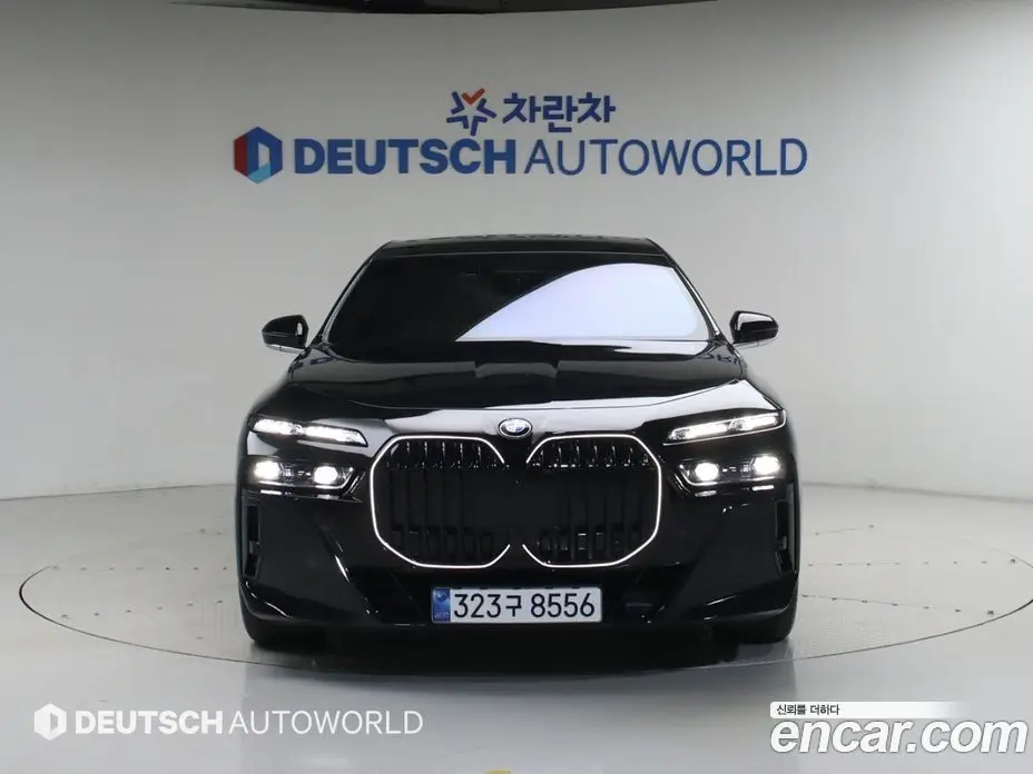 BMW 7 серия 2025 3.0 автомат (гидро), фото 3