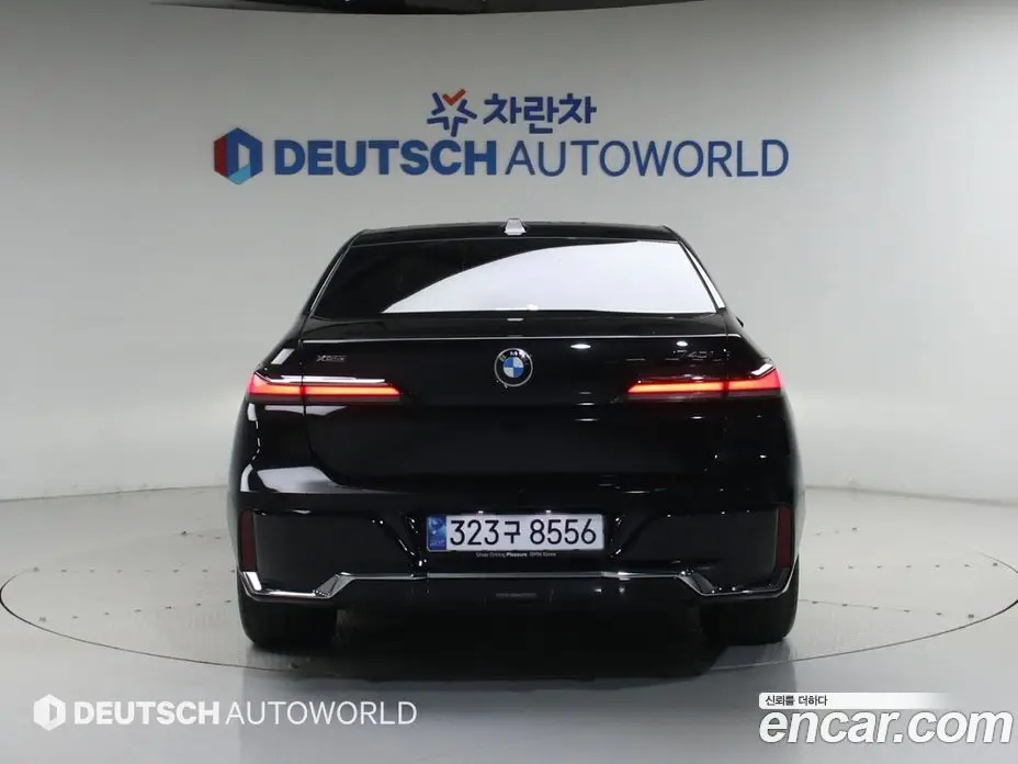 BMW 7 серия 2025 3.0 автомат (гидро), фото 4