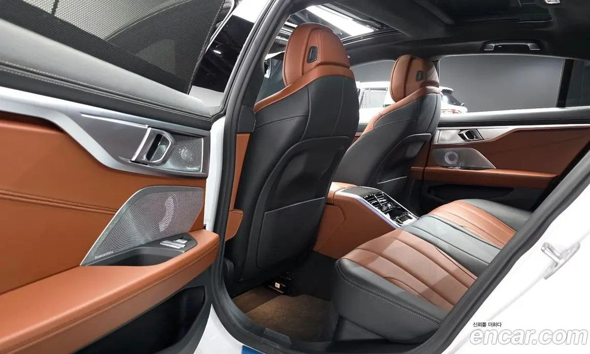 BMW 8 серия 2024 4.4 автомат (гидро), фото 11 BMW 8 серия 2024 4.4 автомат (гидро), фото 11