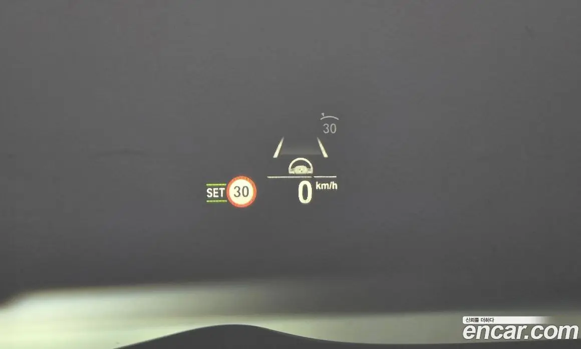 BMW 8 серия 2024 4.4 автомат (гидро), фото 17 BMW 8 серия 2024 4.4 автомат (гидро), фото 17