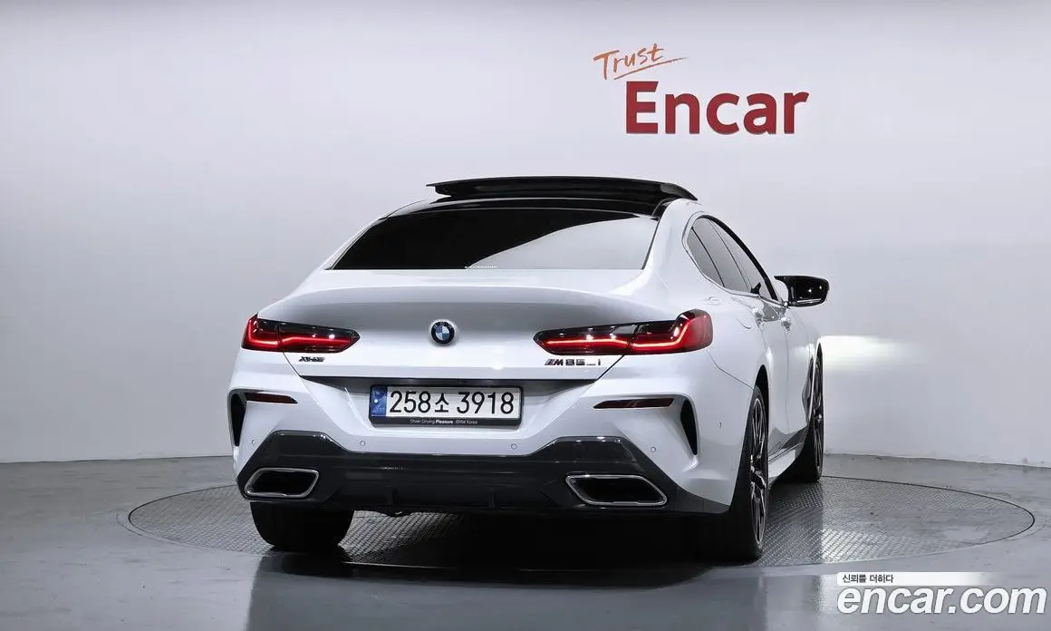 BMW 8 серия 2024 4.4 автомат (гидро), фото 4 BMW 8 серия 2024 4.4 автомат (гидро), фото 4