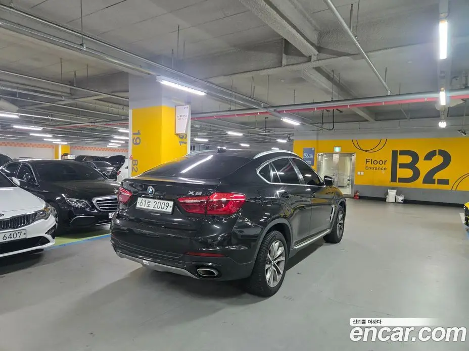 BMW X6 2017 3.0 автомат (гидро), фото 7 BMW X6 2017 3.0 автомат (гидро), фото 7