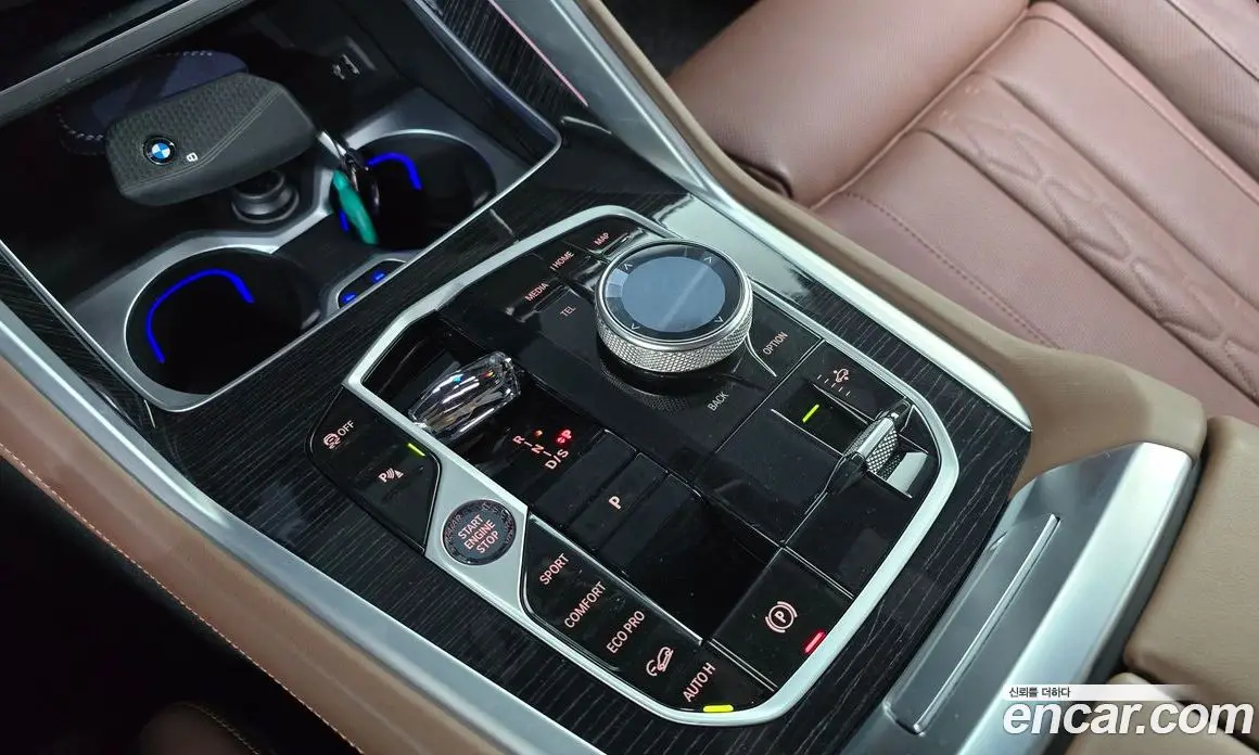 BMW X6 2023 3.0 автомат (гидро), фото 9 BMW X6 2023 3.0 автомат (гидро), фото 9