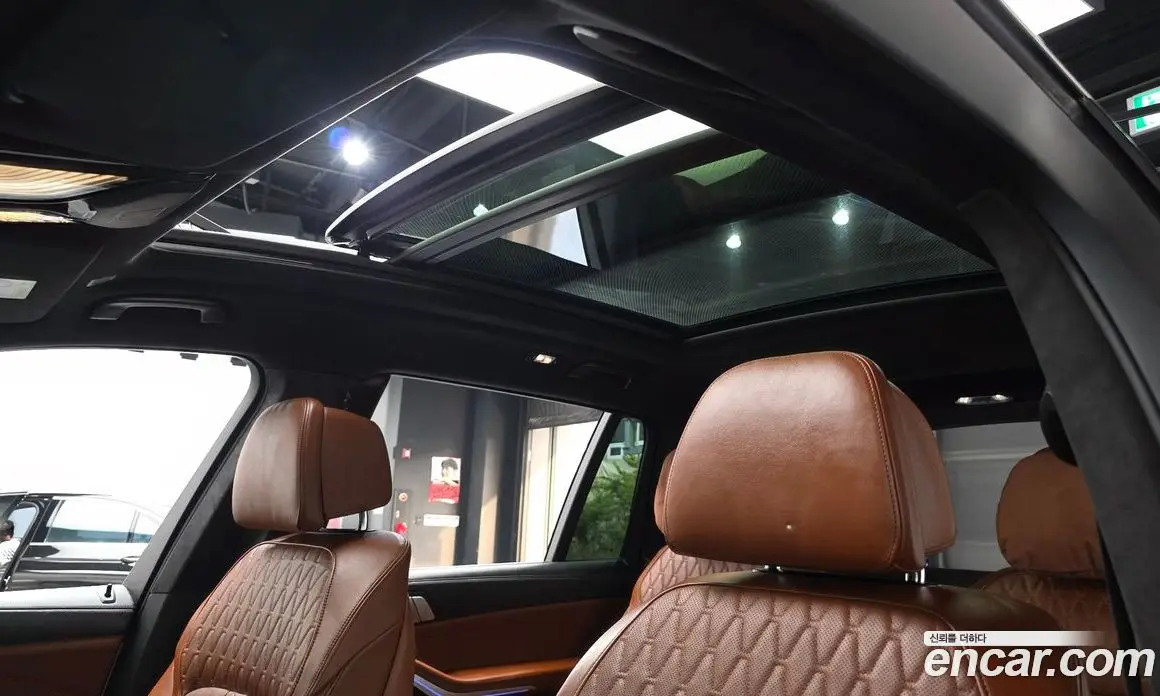 BMW X7 2024 3.0 автомат (гидро), фото 24