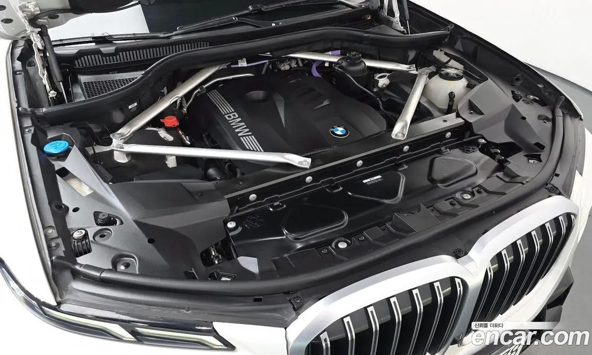 BMW X7 2024 3.0 автомат (гидро), фото 6